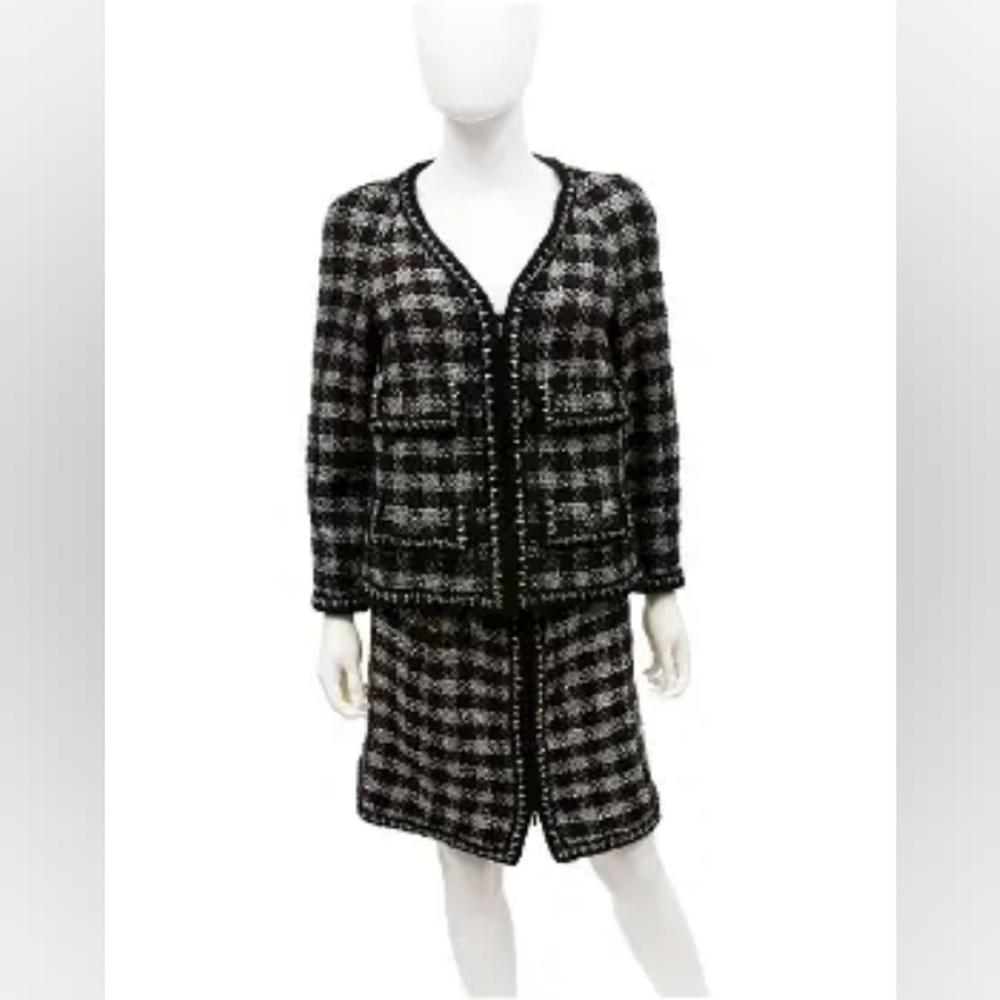 Chanel 2011 Runway Ready-to-Wear Tweed Suit